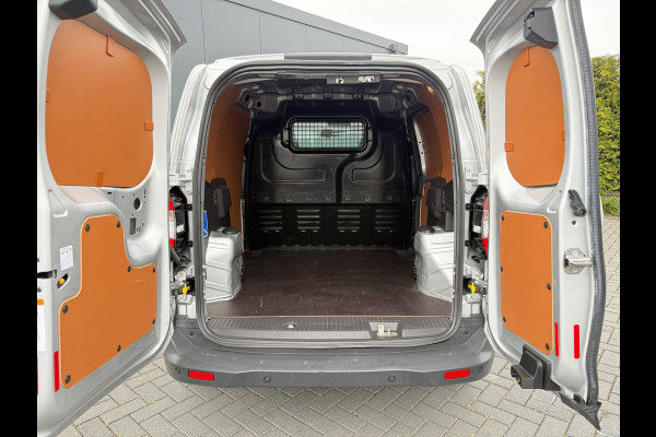 Ford Transit Courier 1.5 TDCI / 1e EIGENAAR / 23.338 KM!! / AIRCO / PDC / NAVI / DAB