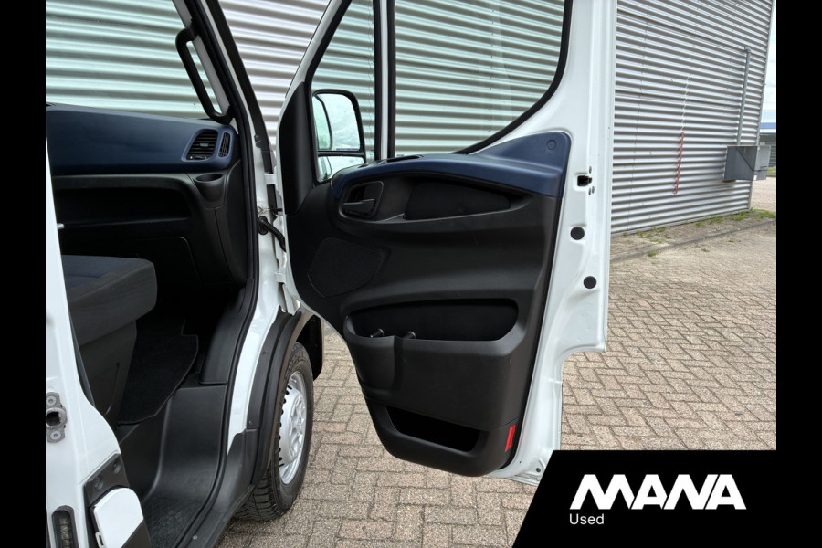 Iveco Daily 35S18 180pk 3.0L L2LH2 Hi-Matic Automaat Imperiaal Trekhaak Cruise Camera Climate Control