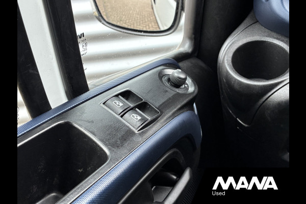 Iveco Daily 35S18 180pk 3.0L L2LH2 Hi-Matic Automaat Imperiaal Trekhaak Cruise Camera Climate Control
