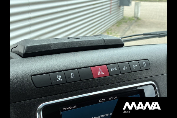 Iveco Daily 35S18 180pk 3.0L L2LH2 Hi-Matic Automaat Imperiaal Trekhaak Cruise Camera Climate Control