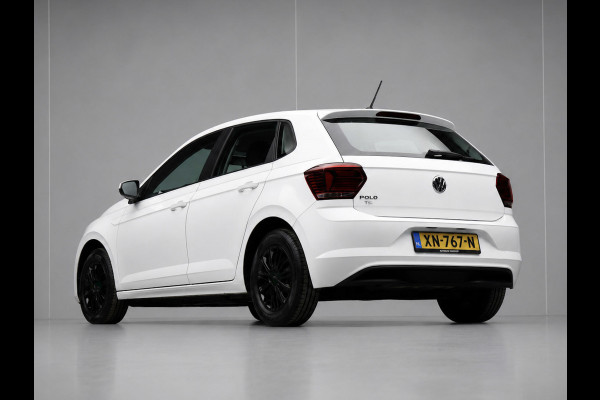 Volkswagen Polo 1.0 Comfortline Sport (BLACK AND WHITE EDITON,LED,AIRCO,BLUETOOTH,SPORTSTOELEN,NETTE STAAT,NIEUWE APK)