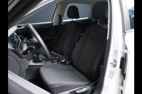 Volkswagen Polo 1.0 Comfortline Sport (BLACK AND WHITE EDITON,LED,AIRCO,BLUETOOTH,SPORTSTOELEN,NETTE STAAT,NIEUWE APK)