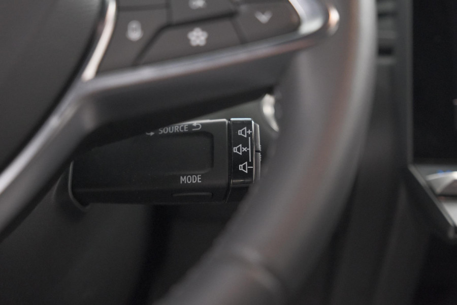 Renault Captur 1.6 E-Tech Full Hybrid 145 Techno | Camera | Navigatie | Apple Carplay | Parkeersensoren