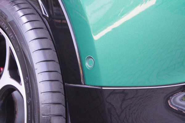 Alfa Romeo Tonale 1.5T Hybrid 160PK VELOCE | PREMIUM PACK: LEDEREN BEKLEDING/GEVENTILEERDE VOORSTOELEN/4-VOUDIG ELEKTRISCH VERSTELBARE LENDESTEUN VOORSTOELEN/ELEKTRISCH BEDIENBARE /HOOGGLANS ZWARTE RAAMOMLIJSTING/AMBIENT LIGHTING | TECHNOLOGY PACK: PARKEERWAARSCHUWING VOOR EN ACHTER/360° CAMERA/AUTOMATISCH INPARKEREN/ AUTONOMOUS DRIVING LEVEL 2: ADAPTIVE CRUISE CONTROL/LANE CENTERING ASSIST/TRAFFIC JAM ASSIST DODEHOEK DETECTIE AUTOMATISCH DIMMENDE BUITENSPIEGELS ELEKTRISCH BEDIENBARE ACHTERKLEP | WINTERPACK: STOELVERWARMING VOOR/STUURVERWARMING/VERWARMBARE RUITENSPROEIERS | 19" LICHTMET