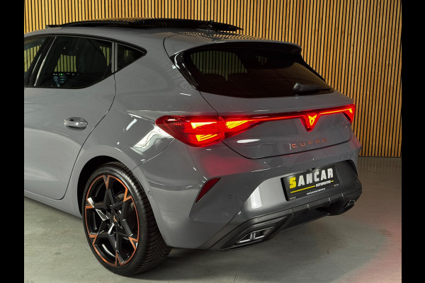 CUPRA Leon 1.5 eTSI VZ Performance PANO|TREKHAAK|SENNHEISER|AMBIENT|ACC|19 INCH