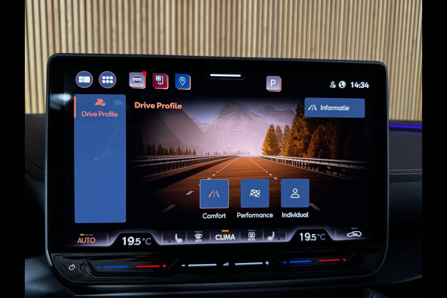CUPRA Leon 1.5 eTSI VZ Performance PANO|TREKHAAK|SENNHEISER|AMBIENT|ACC|19 INCH