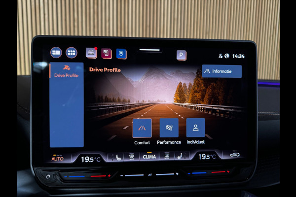 CUPRA Leon 1.5 eTSI VZ Performance PANO|TREKHAAK|SENNHEISER|AMBIENT|ACC|19 INCH