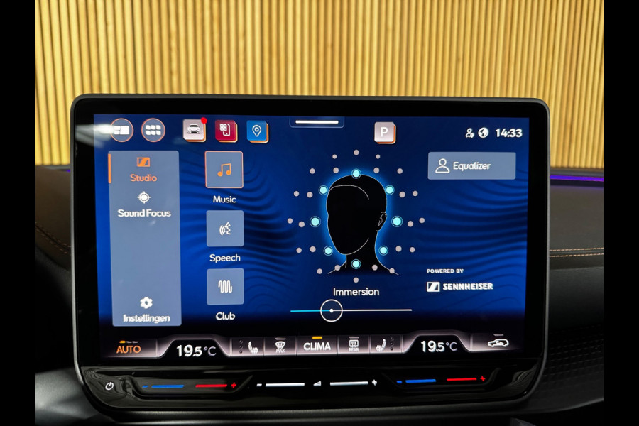 CUPRA Leon 1.5 eTSI VZ Performance PANO|TREKHAAK|SENNHEISER|AMBIENT|ACC|19 INCH