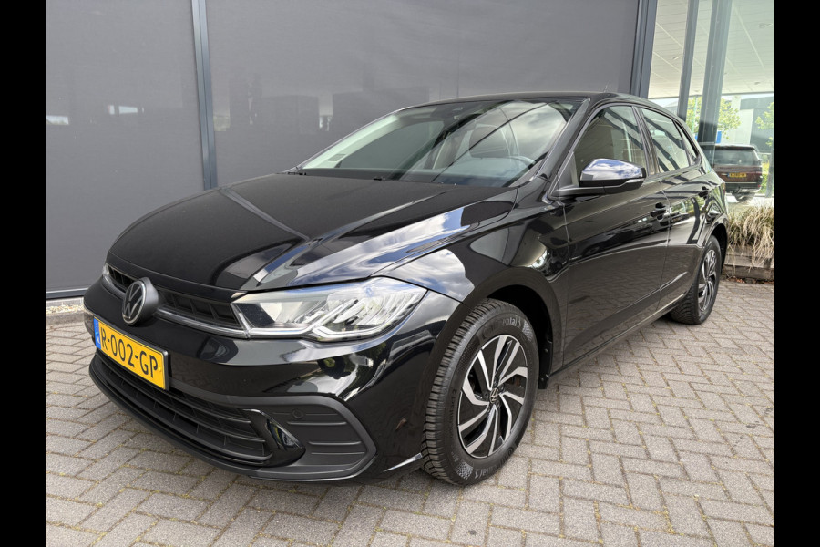 Volkswagen Polo 1.0 TSI Life Airco -  Apple carplay - Navigatie - Cruise control - Bluetooth - Led verlichting - Licht metalen velgen 15 inch - Radio - Stuur multifunctioneel - Elektrische ramen - Start/stop systeem - Stuur leder
