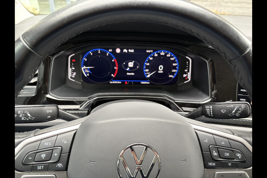 Volkswagen Polo 1.0 TSI Life Airco -  Apple carplay - Navigatie - Cruise control - Bluetooth - Led verlichting - Licht metalen velgen 15 inch - Radio - Stuur multifunctioneel - Elektrische ramen - Start/stop systeem - Stuur leder