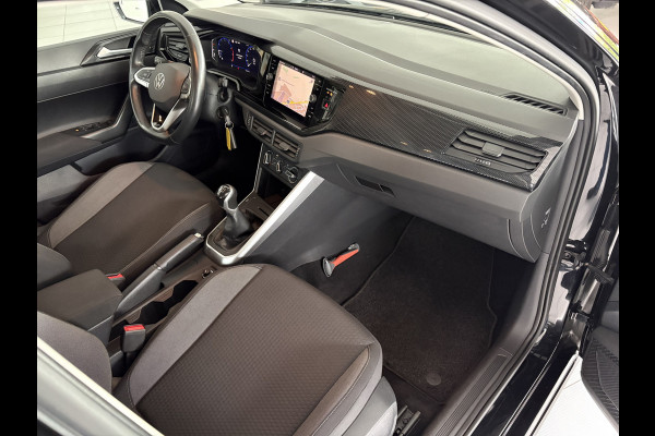 Volkswagen Polo 1.0 TSI Life Airco -  Apple carplay - Navigatie - Cruise control - Bluetooth - Led verlichting - Licht metalen velgen 15 inch - Radio - Stuur multifunctioneel - Elektrische ramen - Start/stop systeem - Stuur leder