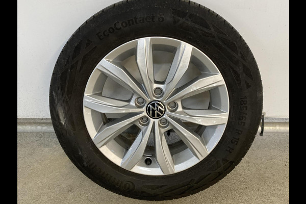 Volkswagen Polo 1.0 TSI Comfortline 95 pk Automaat (DSG) | Navigatie | Parkeersensoren | Adaptieve cruise control |