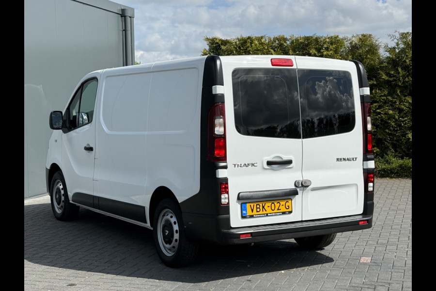 Renault Trafic 1.6 dCi / L1H1 / 1e EIGENAAR / AIRCO / CRUISE / NAVI / PARKEERSENSOREN / BLUETOOTH