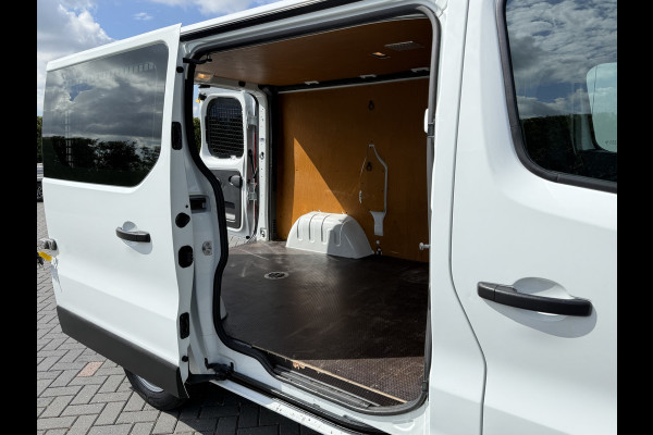 Renault Trafic 1.6 dCi / L1H1 / 1e EIGENAAR / AIRCO / CRUISE / NAVI / PARKEERSENSOREN / BLUETOOTH