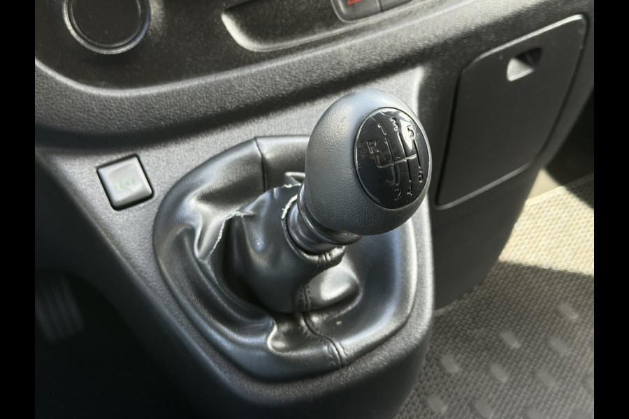 Renault Trafic 1.6 dCi / L1H1 / 1e EIGENAAR / AIRCO / CRUISE / NAVI / PARKEERSENSOREN / BLUETOOTH