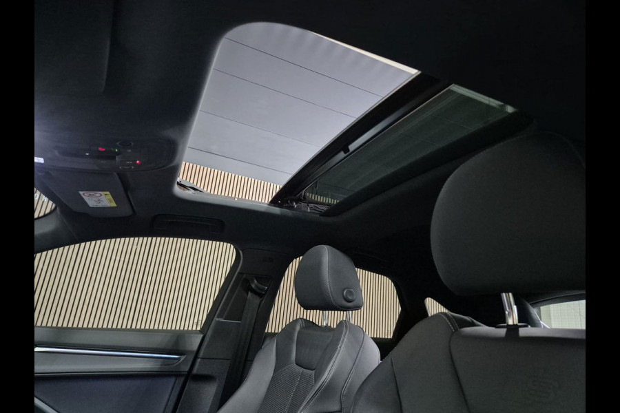 Audi Q3 Sportback 35 TFSI S Line | 3x S-Line | Clima| Pano | Camera | Navi | Stoelverwarming | Sonos |