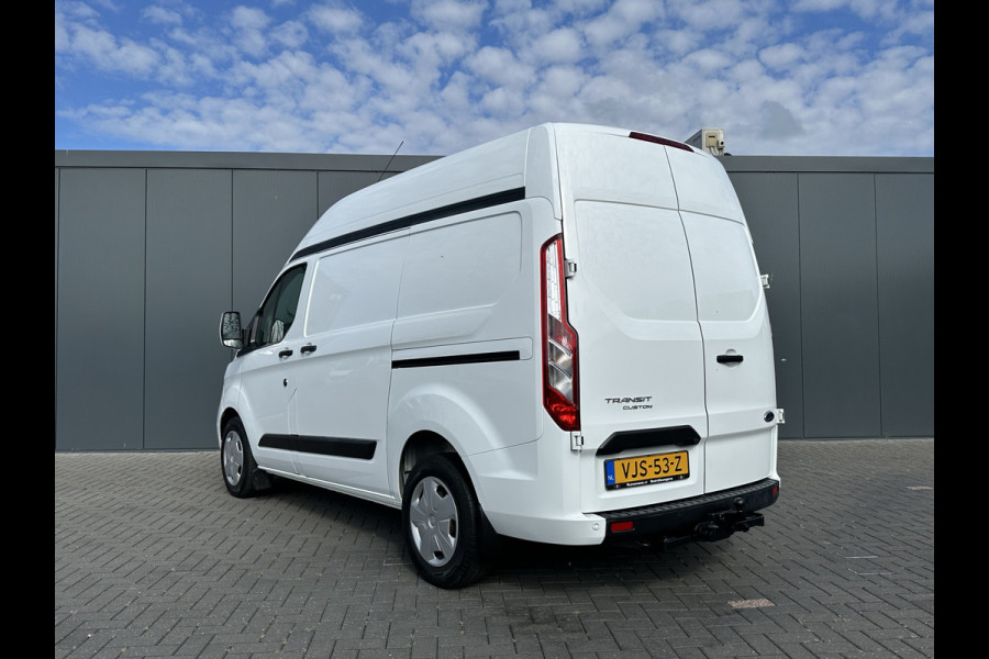 Ford Transit Custom 2.0 TDCI 130 PK AUTOMAAT / L1H2 / 1e EIG. / TREKHAAK / CAMERA / AIRCO / CRUISE / CARPLAY