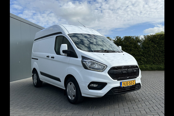 Ford Transit Custom 2.0 TDCI 130 PK AUTOMAAT / L1H2 / 1e EIG. / TREKHAAK / CAMERA / AIRCO / CRUISE / CARPLAY