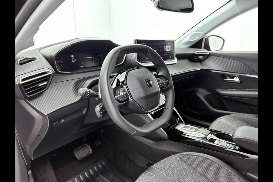 Peugeot 208 1.2 Hybrid 100PK Automaat Allure Navigatie Apple Carplay/Android Auto Airco Camera Parkeer sensoren Cruise Control Led Lichtmetalen Velgen
