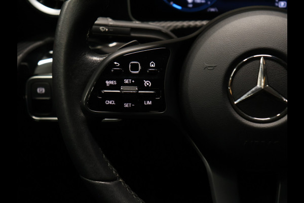 Mercedes-Benz A-Klasse 200 Business Solution [APPLE CARPLAY, ANDROID, STOELVERWARMING, CAMERA, PDC 360, DIGITAL DASH, CRUISE CONTROL, CLIMATE CONTROL, NIEUWSTAAT]