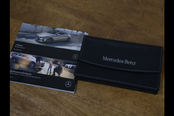 Mercedes-Benz A-Klasse 200 Business Solution [APPLE CARPLAY, ANDROID, STOELVERWARMING, CAMERA, PDC 360, DIGITAL DASH, CRUISE CONTROL, CLIMATE CONTROL, NIEUWSTAAT]