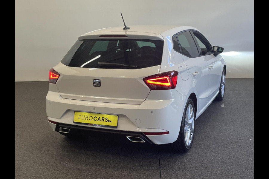 Seat Ibiza 1.0 110pk TSI DSG FR | DEMO ! | Climate control Cruise control LED Voorstoelen verwarmd Parkeersensoren Navigatie Apple Carplay/ Android Auto