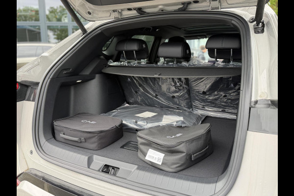 BYD SEAL U 1.5 DM-i FWD Boost NIEUWE AUTO UIT VOORRAAD LEVERBAAR | 6 JAAR GARANTIE T/M 02-2032 | ALL-IN PRIJS | BTW VERREKENBAAR | FULL OPTION | PANODAK | ELEKTRISCHE STOELEN | ELEKTRISCHE ACHTERKLEP | BOUNDLESS CLOUD