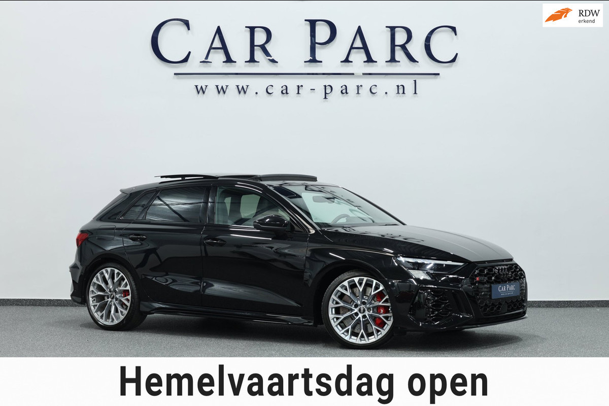 Audi RS3 Sportback 2.5 TFSI quattro 400+PK MATRIX-LED/VIRTUAL/B&O/SFEER/LEDER+S.VERWARMING/19"LMV/CAM/PDC/ACC/12 MND GARANTIE!!