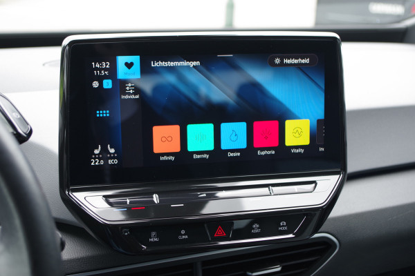Volkswagen ID.3 Life 58 kWh 204 PK, SOH 89%, Adap. Cruise Control, Carplay, Warmtepomp, Stuur- & Stoelverwarming, Keyless