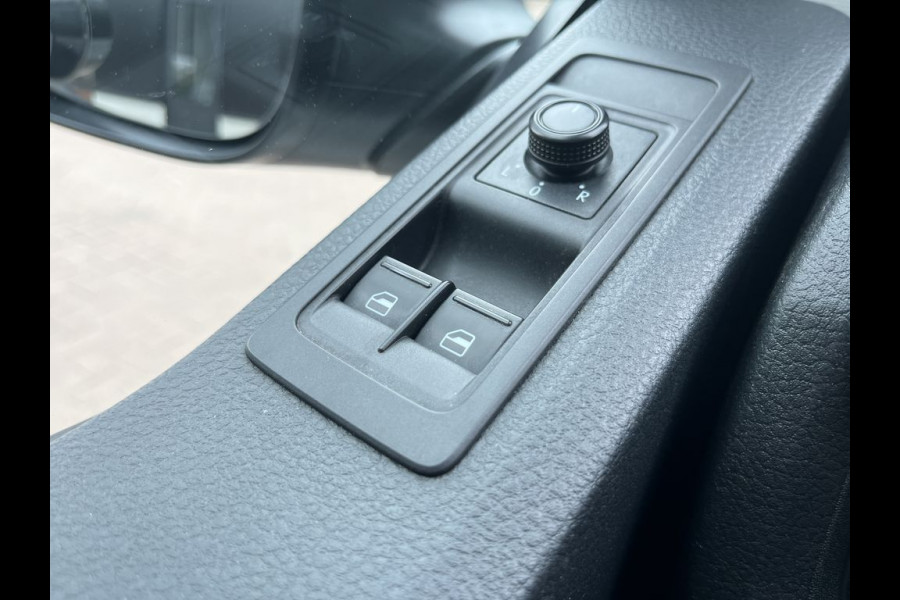 Volkswagen Transporter 2.0 TDI 102pk E6 Comfortline 3p Service bus Lease €276 p/m, Airco, Carplay, PDC, Sortimo inrichting, 2x Schuifdeur. Volledig onderhoudshistorie aanwezig