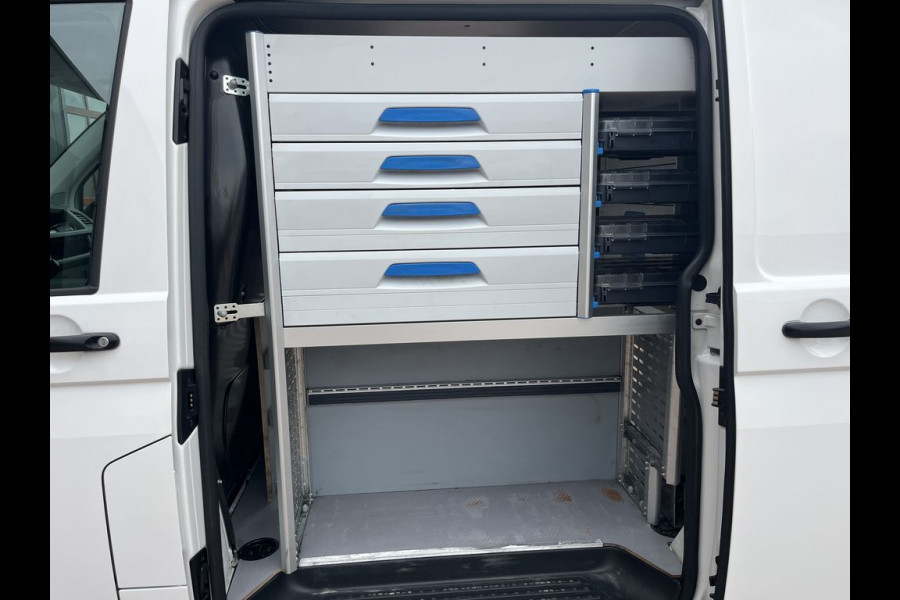 Volkswagen Transporter 2.0 TDI 102pk E6 Comfortline 3p Service bus Lease €276 p/m, Airco, Carplay, PDC, Sortimo inrichting, 2x Schuifdeur. Volledig onderhoudshistorie aanwezig