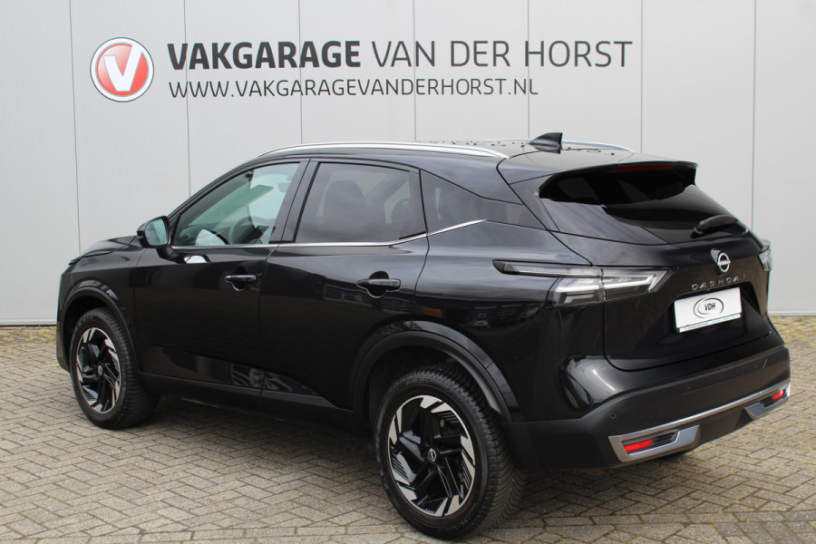 Nissan QASHQAI 1.3-158pk MHEV Xtronic N-Connecta AUTOMAAT ! Gun u het comfort en gemak van deze prachtige automaat ! Navigatie, Cruise Cntrl, Autm. airco dual, Camera, Dodehoek assist, Winter Pack, All Season banden, Digitaal dashboard, LED verlichting etc.