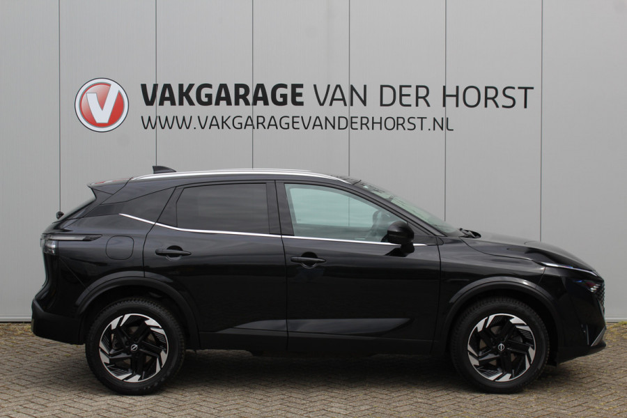 Nissan QASHQAI 1.3-158pk MHEV Xtronic N-Connecta AUTOMAAT ! Gun u het comfort en gemak van deze prachtige automaat ! Navigatie, Cruise Cntrl, Autm. airco dual, Camera, Dodehoek assist, Winter Pack, All Season banden, Digitaal dashboard, LED verlichting etc.