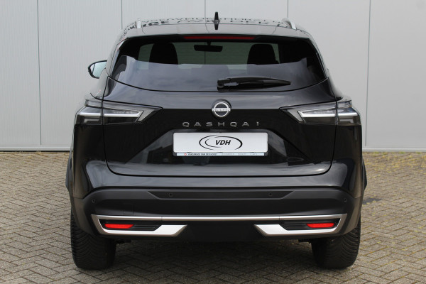 Nissan QASHQAI 1.3-158pk MHEV Xtronic N-Connecta AUTOMAAT ! Gun u het comfort en gemak van deze prachtige automaat ! Navigatie, Cruise Cntrl, Autm. airco dual, Camera, Dodehoek assist, Winter Pack, All Season banden, Digitaal dashboard, LED verlichting etc.