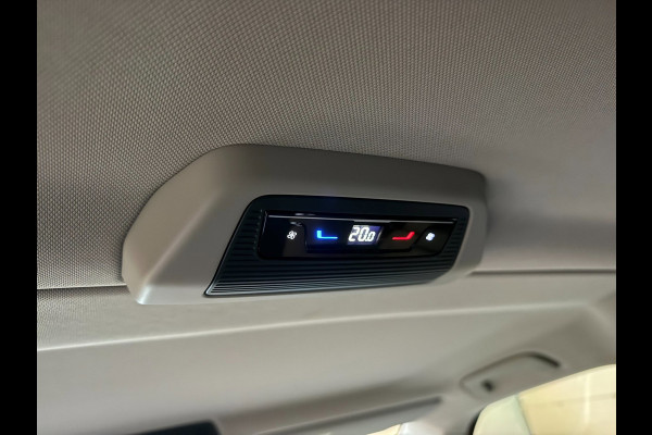 Volkswagen Multivan 1.4 eHybrid BULLI ADAPTIVE-ONDERSTEL/STOELMASSAGE+VENTILATIE/LEDER/H-KARDON/H-UP/DAB/TREKH/CARPLAY///