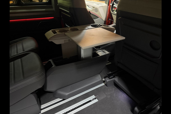 Volkswagen Multivan 1.4 eHybrid BULLI ADAPTIVE-ONDERSTEL/STOELMASSAGE+VENTILATIE/LEDER/H-KARDON/H-UP/DAB/TREKH/CARPLAY///