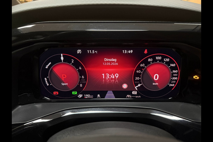 Volkswagen Multivan 1.4 eHybrid BULLI ADAPTIVE-ONDERSTEL/STOELMASSAGE+VENTILATIE/LEDER/H-KARDON/H-UP/DAB/TREKH/CARPLAY///
