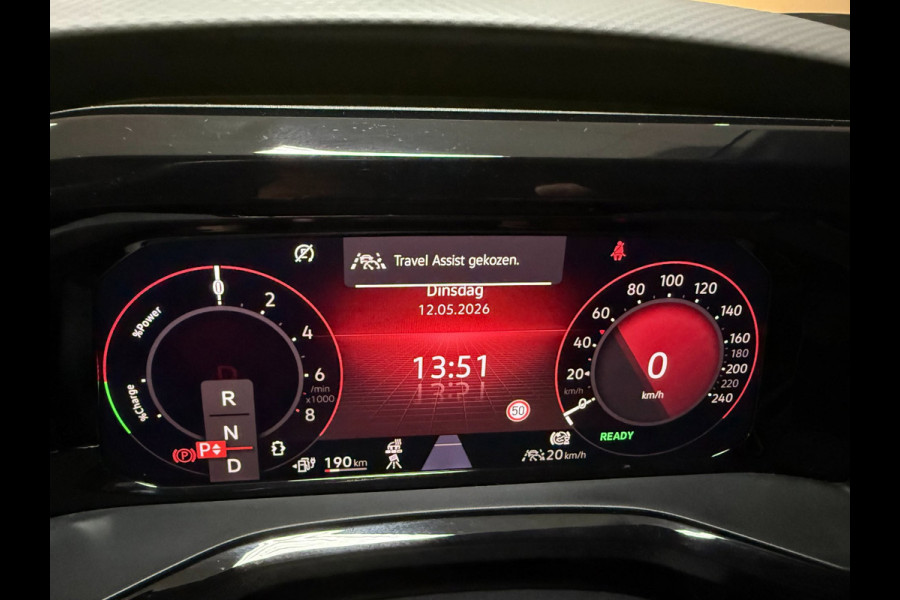 Volkswagen Multivan 1.4 eHybrid BULLI ADAPTIVE-ONDERSTEL/STOELMASSAGE+VENTILATIE/LEDER/H-KARDON/H-UP/DAB/TREKH/CARPLAY///