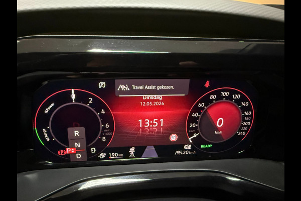 Volkswagen Multivan 1.4 eHybrid BULLI ADAPTIVE-ONDERSTEL/STOELMASSAGE+VENTILATIE/LEDER/H-KARDON/H-UP/DAB/TREKH/CARPLAY///
