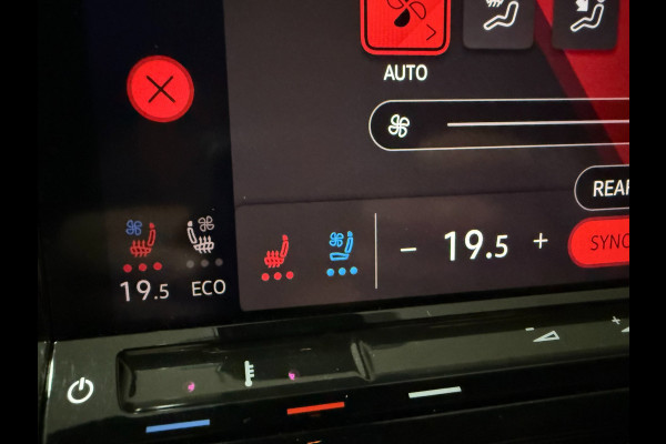Volkswagen Multivan 1.4 eHybrid BULLI ADAPTIVE-ONDERSTEL/STOELMASSAGE+VENTILATIE/LEDER/H-KARDON/H-UP/DAB/TREKH/CARPLAY///