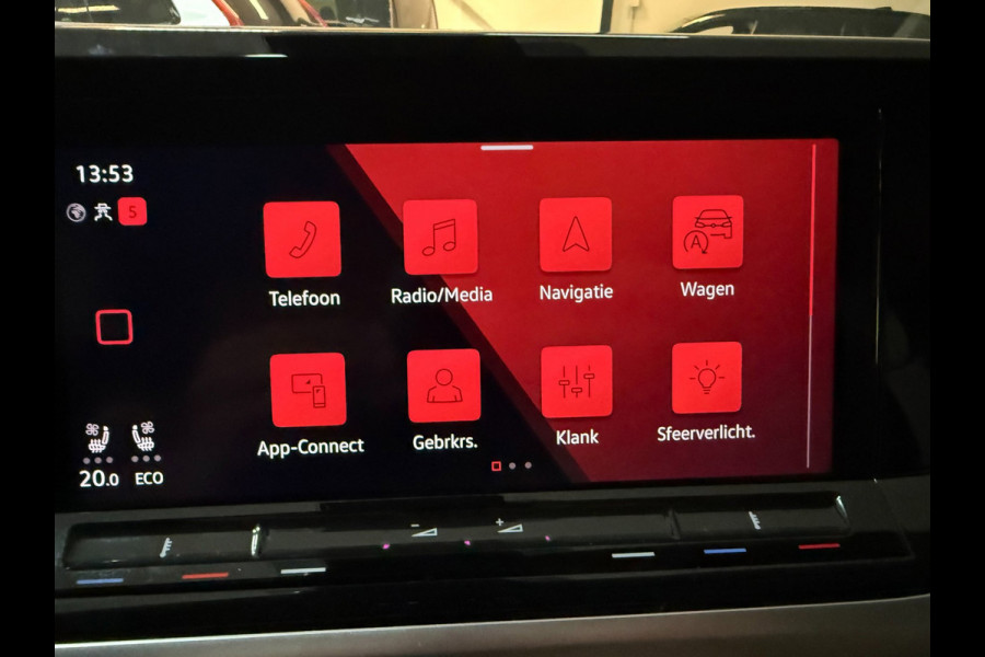 Volkswagen Multivan 1.4 eHybrid BULLI ADAPTIVE-ONDERSTEL/STOELMASSAGE+VENTILATIE/LEDER/H-KARDON/H-UP/DAB/TREKH/CARPLAY///