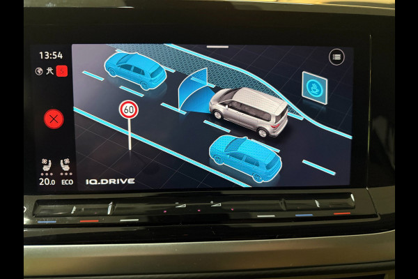 Volkswagen Multivan 1.4 eHybrid BULLI ADAPTIVE-ONDERSTEL/STOELMASSAGE+VENTILATIE/LEDER/H-KARDON/H-UP/DAB/TREKH/CARPLAY///