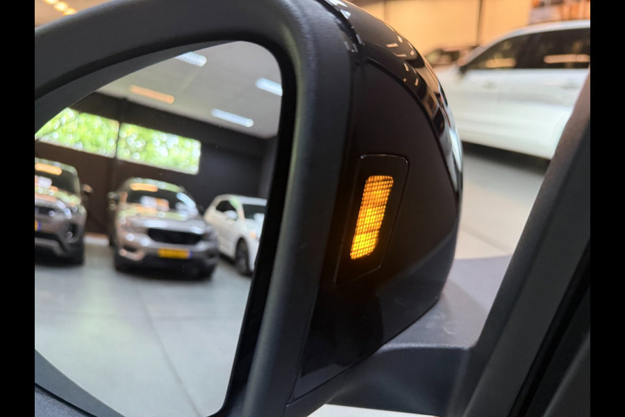 Volkswagen Multivan 1.4 eHybrid BULLI ADAPTIVE-ONDERSTEL/STOELMASSAGE+VENTILATIE/LEDER/H-KARDON/H-UP/DAB/TREKH/CARPLAY///