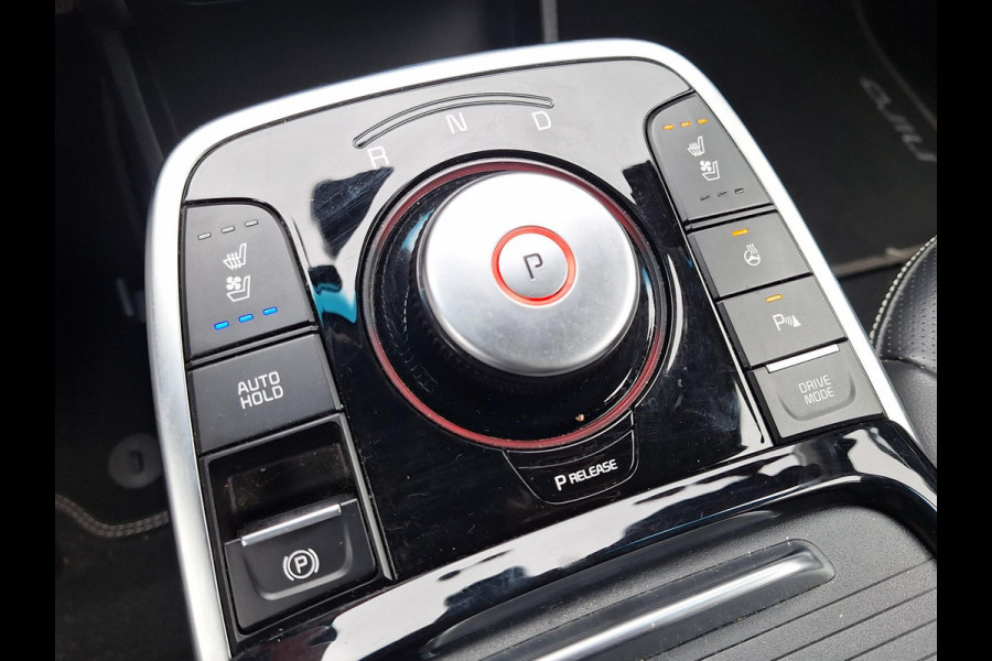 Kia e-Niro ExecutiveLine 64 kWh | SOH: nnb | Leder | 3 Fase | Warmtepomp | Blindspot | Adaptive Cc | Camera |