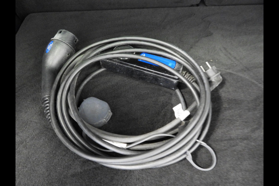 Ford Kuga 2.5 PHEV Plug-In Titanium NAVI/CAMERA/EL.KLEP/PDC/17"LMV!
