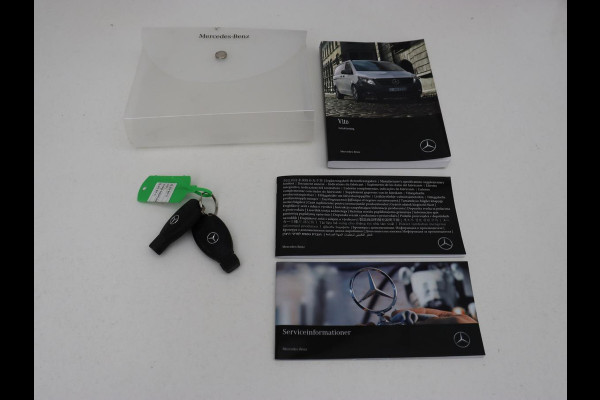 Mercedes-Benz Vito 114 CDI Extra Lang | Oprijplaat | Trekhaak | Camera | Stoelverwarming | 19'' | Cruise control | Bluetooth | Airco | 3-Persoons