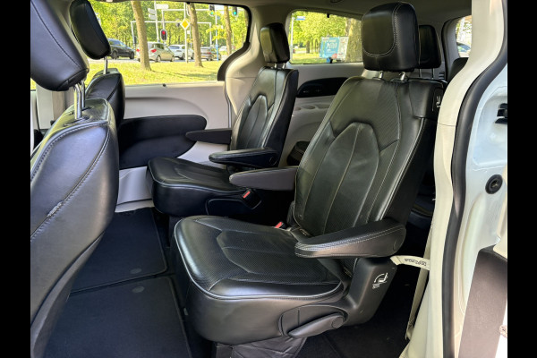 Chrysler Pacifica 3.6 V6 Limited Stow & Go