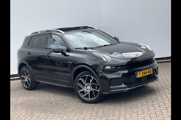 Lynk & Co 01 1.5 262pk Plug-in Black Optic 360° Pano.dak Carplay