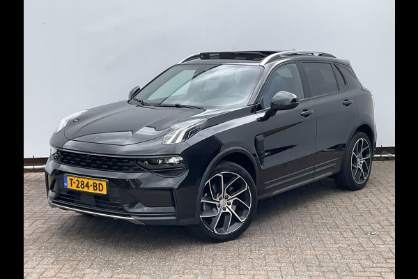 Lynk & Co 01 1.5 262pk Plug-in Black Optic 360° Pano.dak Carplay