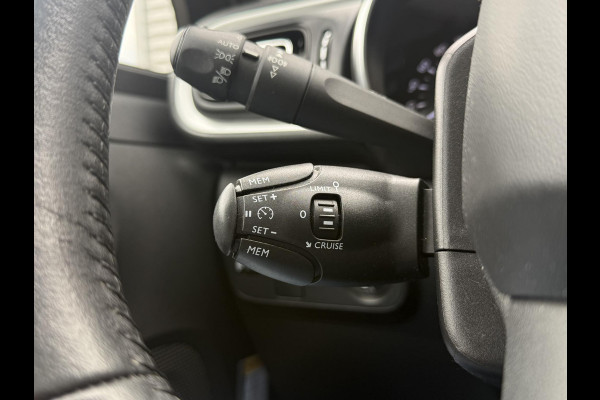 Citroën C3 1.2 PureTech S&S Shine 2e Eigenaar|Navi|Pano|Camera|Clima|Cruise|N.A.P|Nieuwe APK bij Aflevering